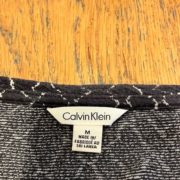 CALVIN KLEIN navy & gray women’s top size M - Picture 2 of 11